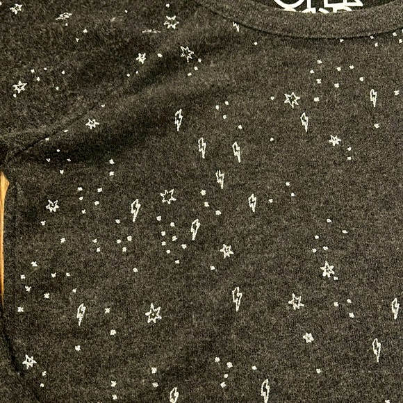 Chaser Charcoal Gray / Silver Bolt / Star Sweater.  Girls 14 NWT - Picture 2 of 8